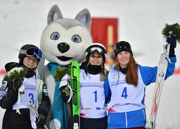29. Winter-Universiade Krasnojarsk: Lea Bouard gewinnt Gold im Dual Moguls-Wettbewerb │ Sarah Hardt wird Sechste im Slopestyle