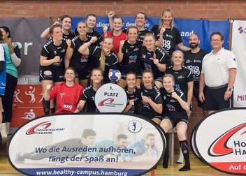 Handballerinnen auf dem Weg zur EUC nach Polen