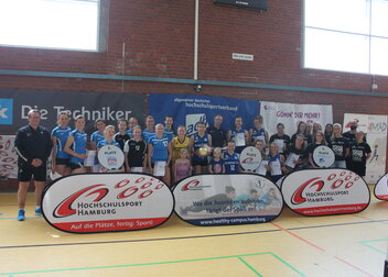 Final Four - Handballdamen der WG Hamburg schaffte die Titelverteidigung